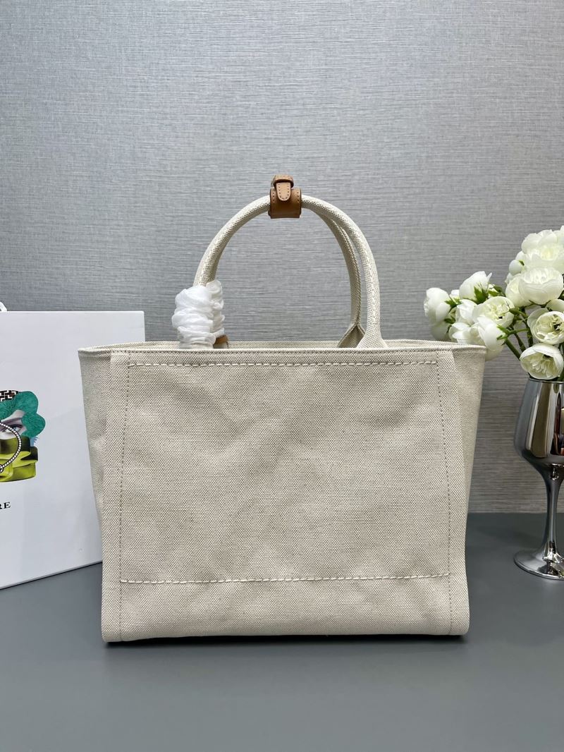 Pra*a tote bags